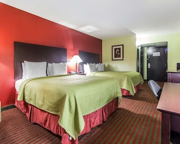 Standard Room, 2 Queen Beds, Non Smoking