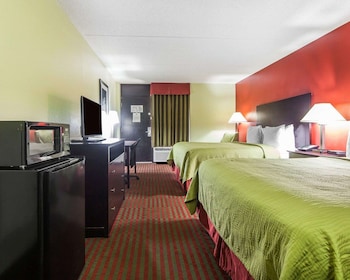 Standard Room, 2 Queen Beds, Non Smoking