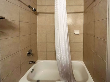 Deluxe Room, 2 Queen Beds, Non Smoking, Refrigerator & Microwave