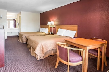 Standard Room, 2 Double Beds, Smoking