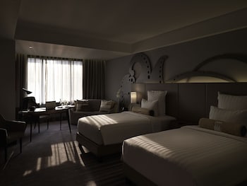 Deluxe Room, 1 King Bed (Grand Executive)