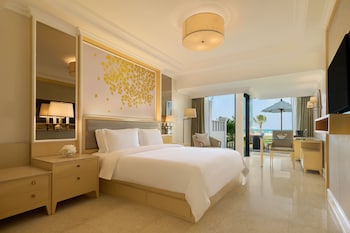 Club Room, 1 King Bed