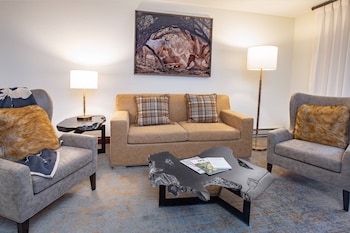 Suite, 1 King Bed with Sofa bed (Balcony)