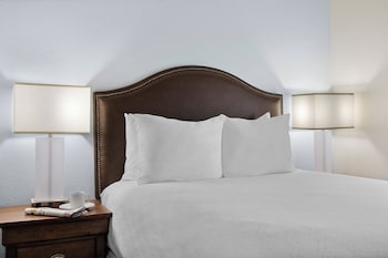 Condo, 2 Bedrooms, Kitchen