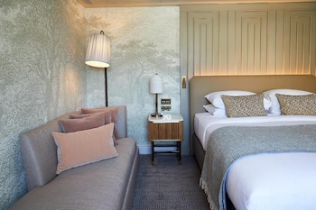 Chic Room