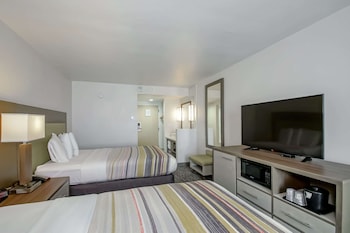 Room, 2 Queen Beds, Non Smoking