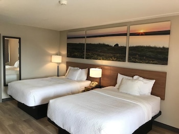 Room, 2 Double Beds, Accessible, Non Smoking (Mobility Bathtub w/Grab Bars)