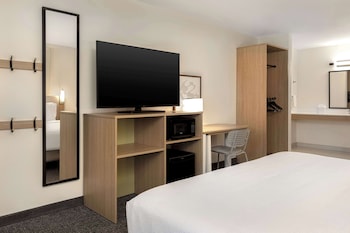Room, 1 King Bed