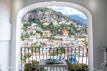Classic Double or Twin Room, Terrace, City View