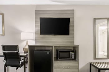 Standard Room, 2 Double Beds, Non Smoking