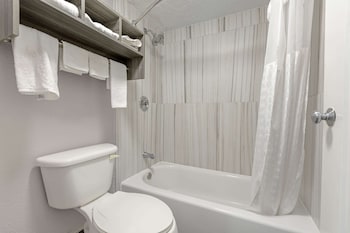 Standard Room, 2 Double Beds, Smoking