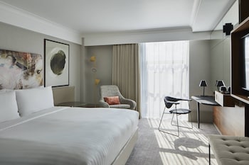 Executive Room, 1 Queen Bed