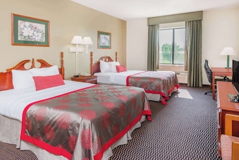 Room, 2 Queen Beds, Accessible, Non Smoking (Mobility Accessible)