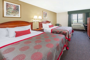 Room, 2 Queen Beds, Non Smoking