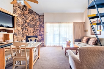 Condo, 1 Bedroom (Lakeside, Non-AC)