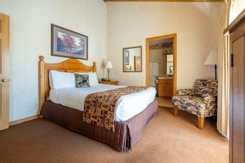 Condo, 2 Bedrooms (Lake Shore, Non-AC)