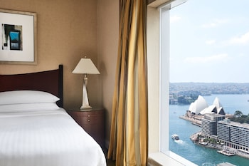 Duplex Suite, Executive level (Opera House View)
