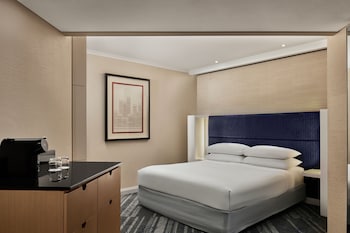 Club Suite, 1 King Bed (View)