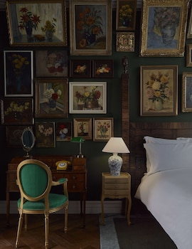 Suite (Flower Collectors)