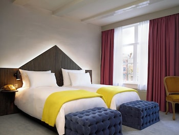 Classic Twin Room