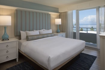 Suite, 1 Bedroom, Tower (King, Gulf View)