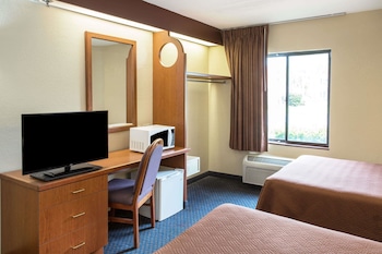 Double Room, 2 Double Beds