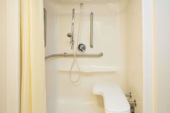 Standard Room, 1 King Bed, Accessible