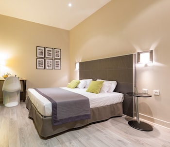 Double room, Courtyard