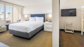 Standard Room, Multiple Beds