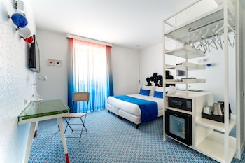 Superior Double Room - Complimentary soft minibar, courtesy tray, digital press, fitness, sauna