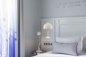 Duplex Apartment - Complimentary soft minibar, courtesy tray, digital press, fitness, sauna