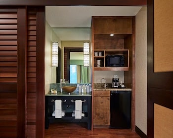 Deluxe Room, 2 Queen Beds