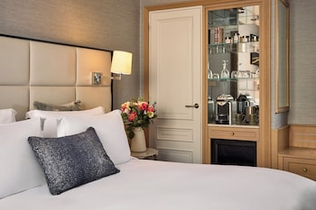 Luxury Room, 1 Queen Bed