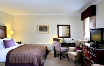 Standard Room, 1 King Bed (Standard King)