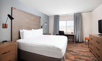Suite, 1 King Bed, Non Smoking, Balcony (Walk-in Shower;with Sofabed)