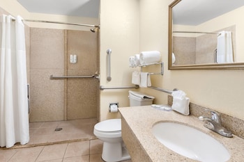 Room, 2 Queen Beds, Accessible, Non Smoking