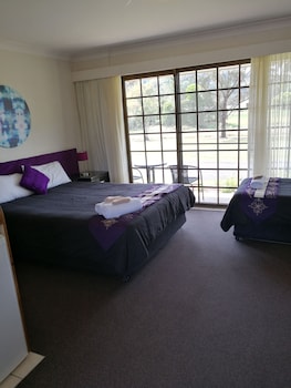 Family Room, 1 Bedroom, Park View