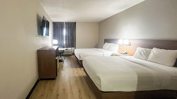 Suite, Multiple Beds, Non Smoking