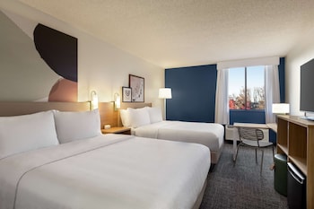 Room, 2 Queen Beds, Non Smoking