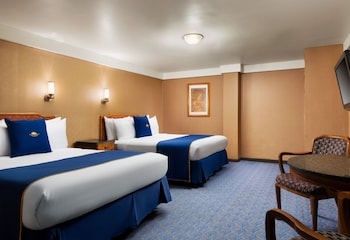 Room, 2 Queen Beds, Accessible (Inside)