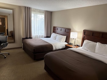Room, 2 Queen Beds, Non Smoking