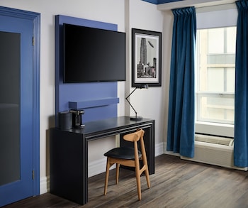 Deluxe Room, 2 Queen Beds