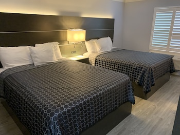 Standard Room, 2 Queen Beds