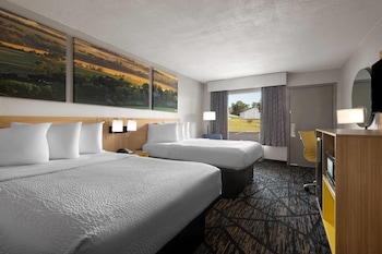 Double Room, 2 Double Beds