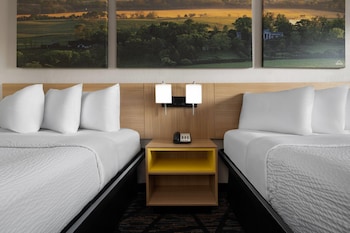 Double Room, 2 Double Beds