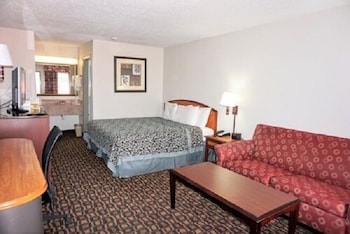 Standard Room, 1 King Bed