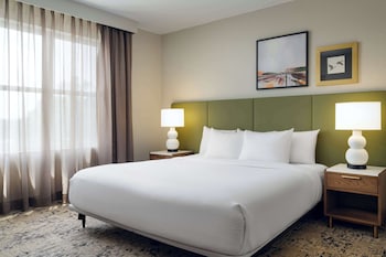 Conference Suite, 1 King Bed