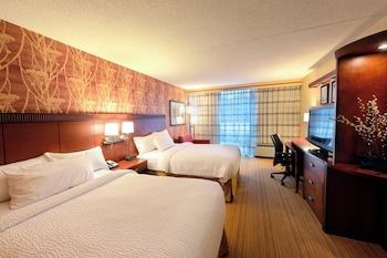 Studio, Multiple Beds