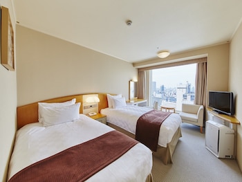 Main Tower Upper Floor Twin Room, Smoking (32nd floor)