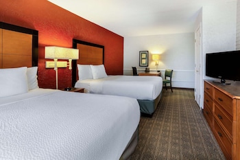 Deluxe Room, 2 Double Beds, Non Smoking